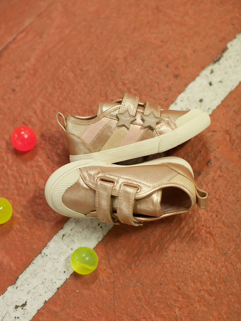 https://kids-avenue.com.ua/pages/gallery/2658/baskets-scratchees-fille-collection-maternelle (10).jpg